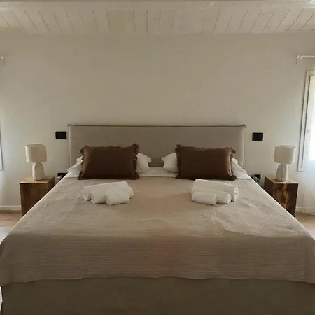 Oda ve Kahvaltı Casale 325 3*