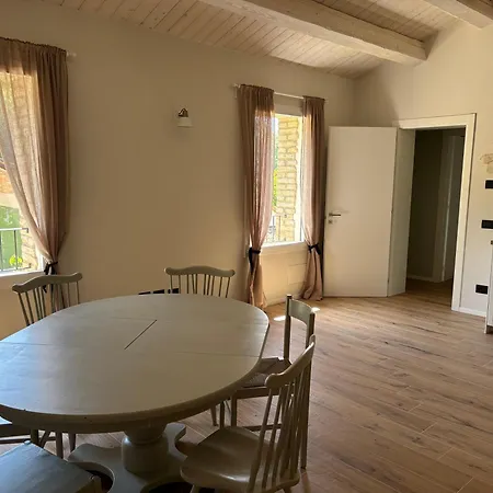 Casale 325 Panzió 3*