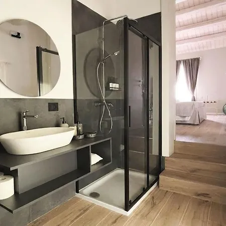 Casale 325 Oda ve Kahvaltı 3*